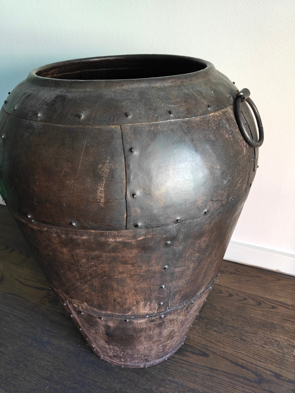 grote metalen kruik/vaas, Ophalen