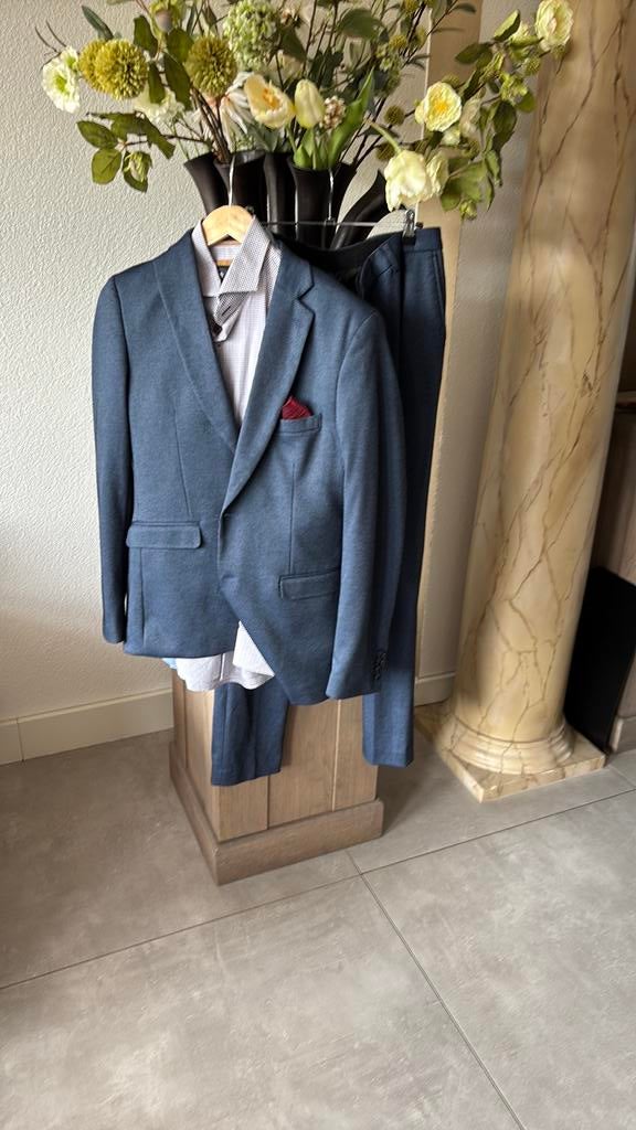 Gala kostuum, Kleding | Heren, Kostuums en Colberts, Ophalen of Verzenden, Zo goed als nieuw, Maat 46 (S) of kleiner, Blauw