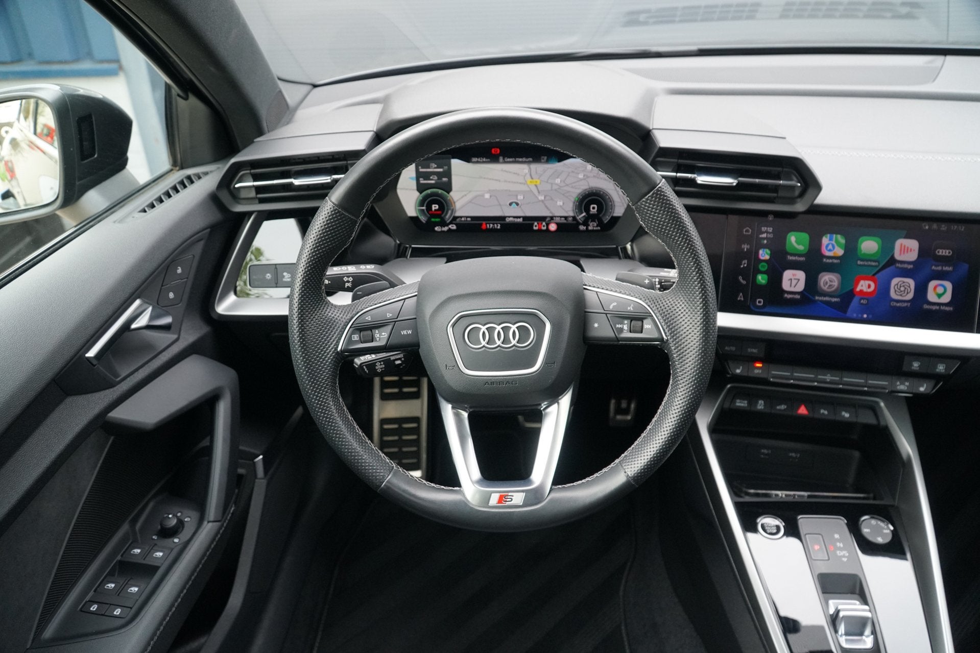 Audi A3 Sportback Audi A3 Sportback 45 TFSI e 245PK PHEV S L, Auto's, Dealer onderhouden, Gebruikt, Zwart, 4 cilinders