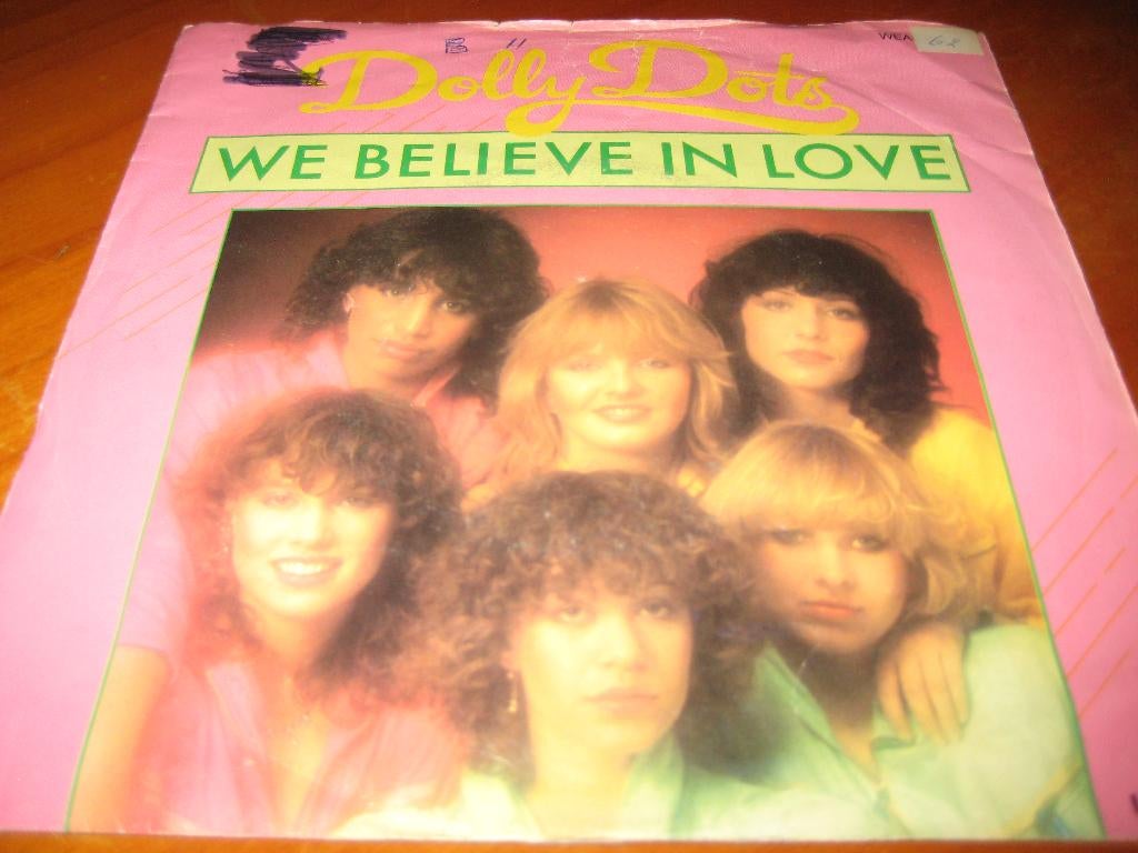 Dolly Dots: We believe in love, Ophalen of Verzenden, Zo goed als nieuw, Pop