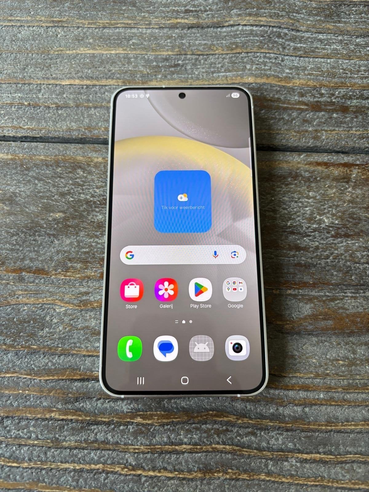 Samsung S24 256GB - Zo goed als nieuw met hoesje en lader, Telecommunicatie, Mobiele telefoons | Samsung, Galaxy S24, Touchscreen