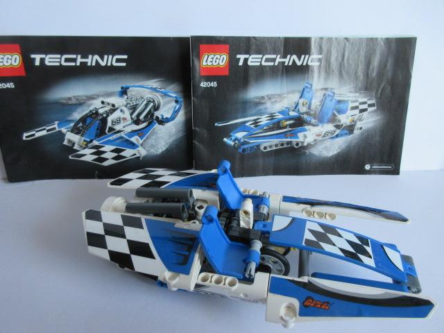 42045 Lego Technic Racer/waterviegtuig., Kinderen en Baby's, Speelgoed | Duplo en Lego, Ophalen of Verzenden, Zo goed als nieuw