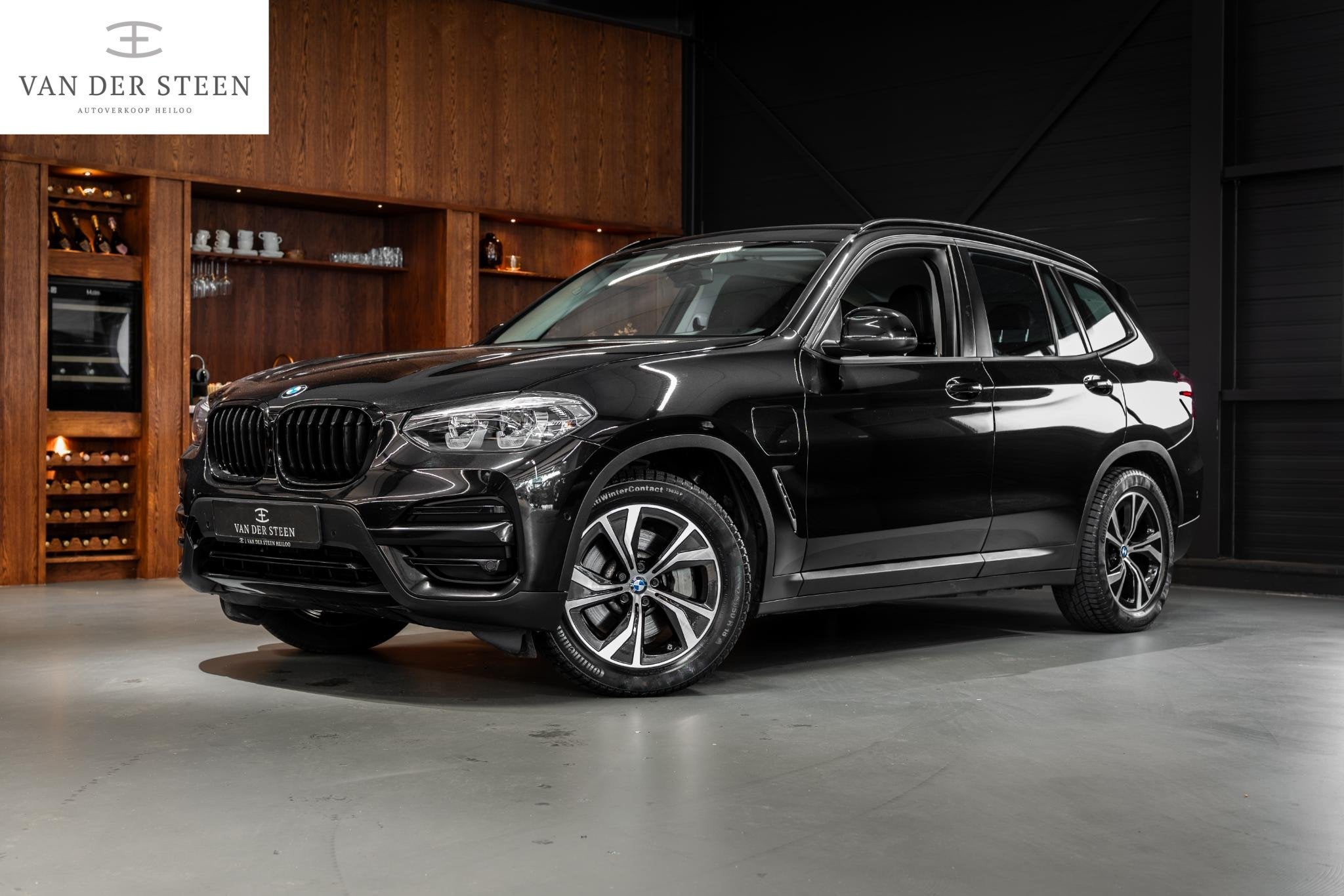 BMW X3 xDrive30e Business Edition Plus Lederen Stoelen | Ach, Auto's, BMW, Gebruikt, 4 cilinders, 2000 kg, Zwart