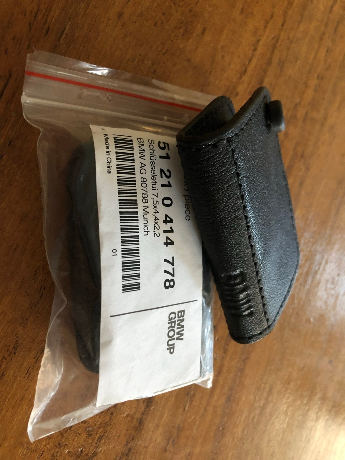 Originele leren BMW sleutel Cover Zwart met witte Stiksel, Auto diversen, Auto-accessoires, Ophalen of Verzenden, Nieuw