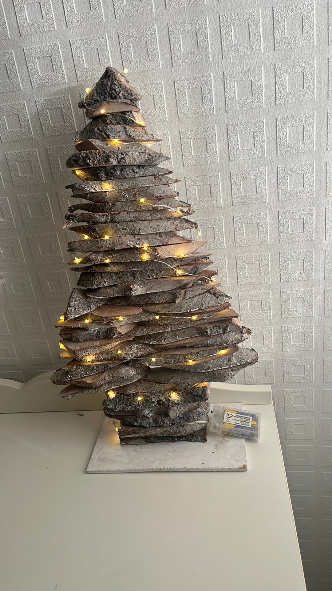 Houten kerstboom met verlichting., Diversen, Ophalen of Verzenden, Zo goed als nieuw