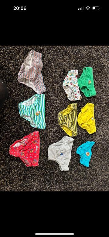 9 onderbroekjes Paw Patrol en Primark 2/3 jaar, Ophalen of Verzenden, Gebruikt, Jongen, Nacht- of Onderkleding