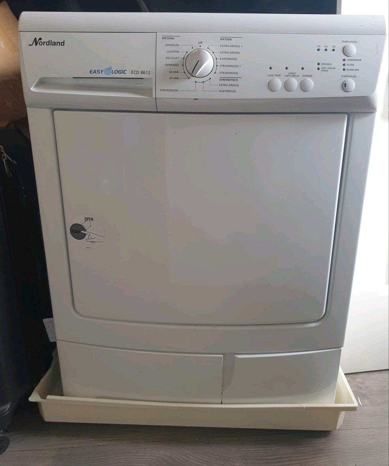Goedwerkende Nordland Easy logic Condensdroger, Ophalen, 6 tot 8 kg, Gebruikt, Voorlader