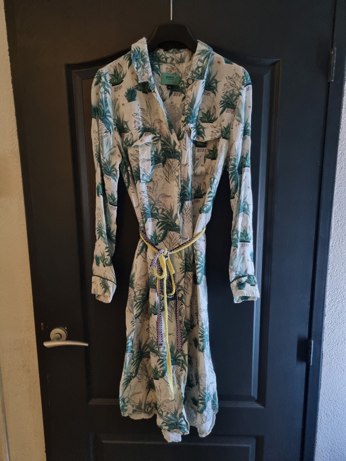 POM Amsterdam Jurk met Tropische Print - Maat 40, Kleding | Dames, Jurken, Zo goed als nieuw, Maat 38/40 (M), Groen, Knielengte