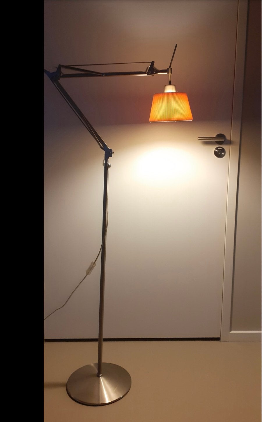 Vloerlamp staande lamp modern, Ophalen, Gebruikt, Metaal, Modern