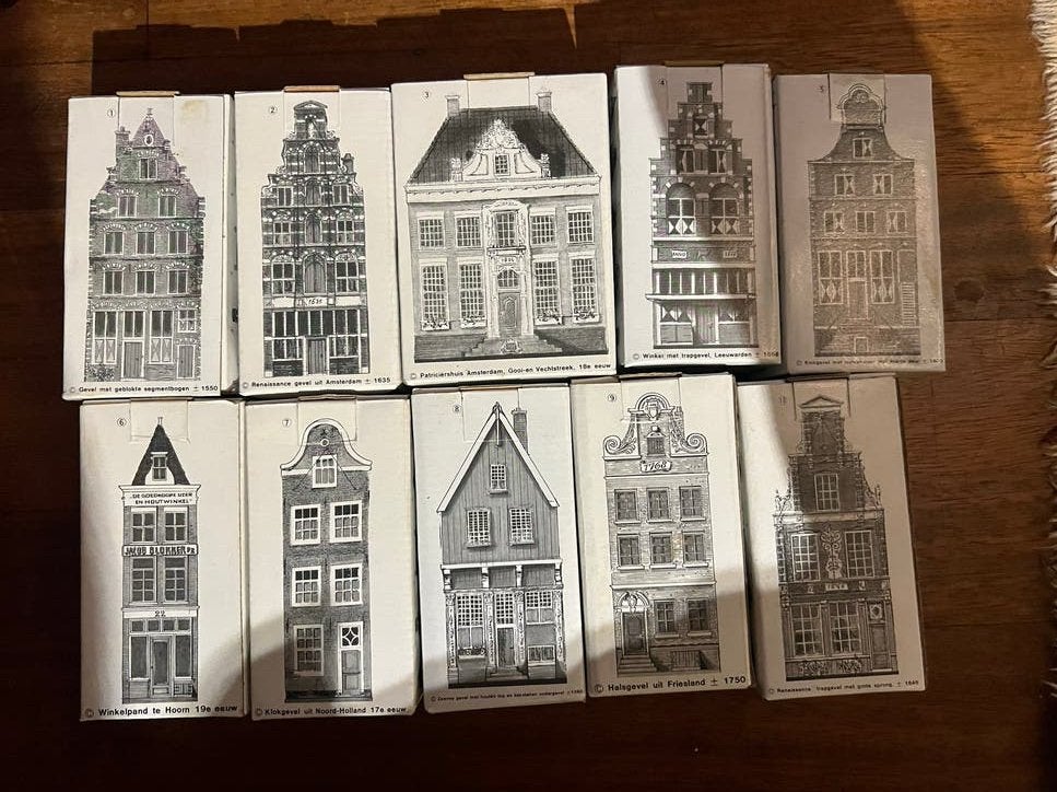 Blokker Grachtenhuisjes Serie - 100 Jaar Blokker, Ophalen of Verzenden, Zo goed als nieuw