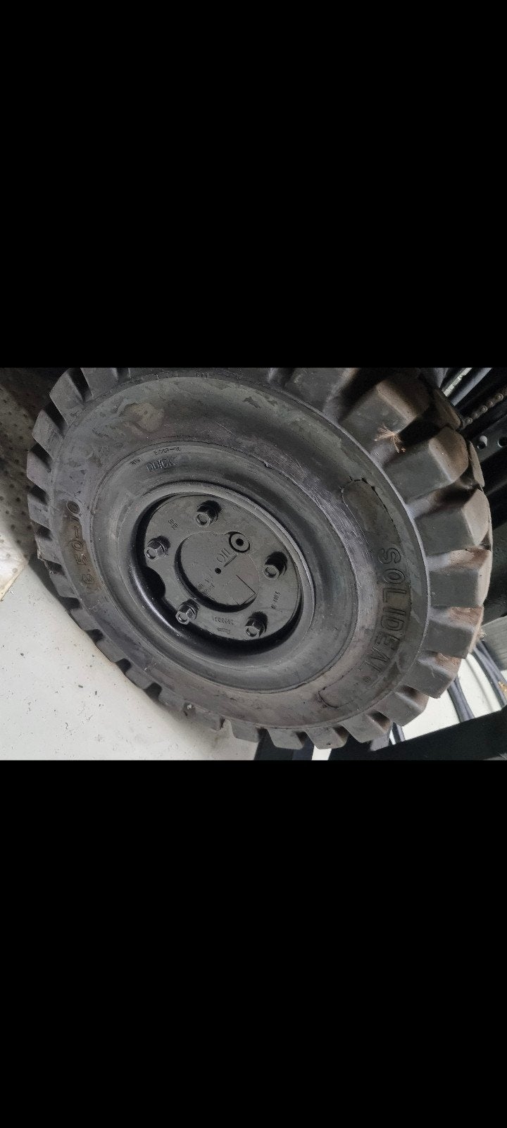 Banden heftruck 6.50- 10 voor, 16x6-8 achter, Ophalen