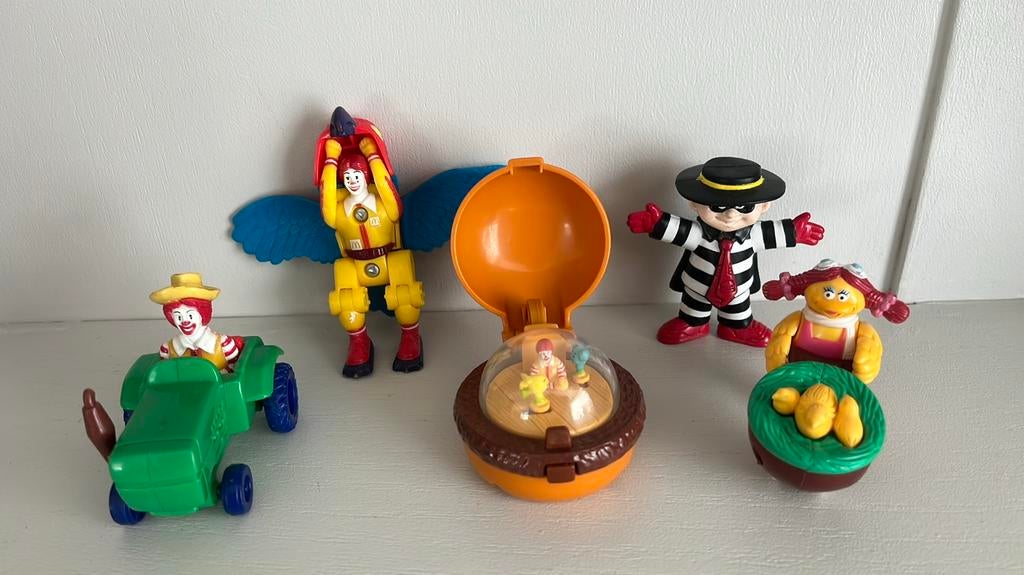 Vintage mc donalds speeltjes happy meal, Verzamelen, Poppetjes en Figuurtjes, Ophalen, Zo goed als nieuw