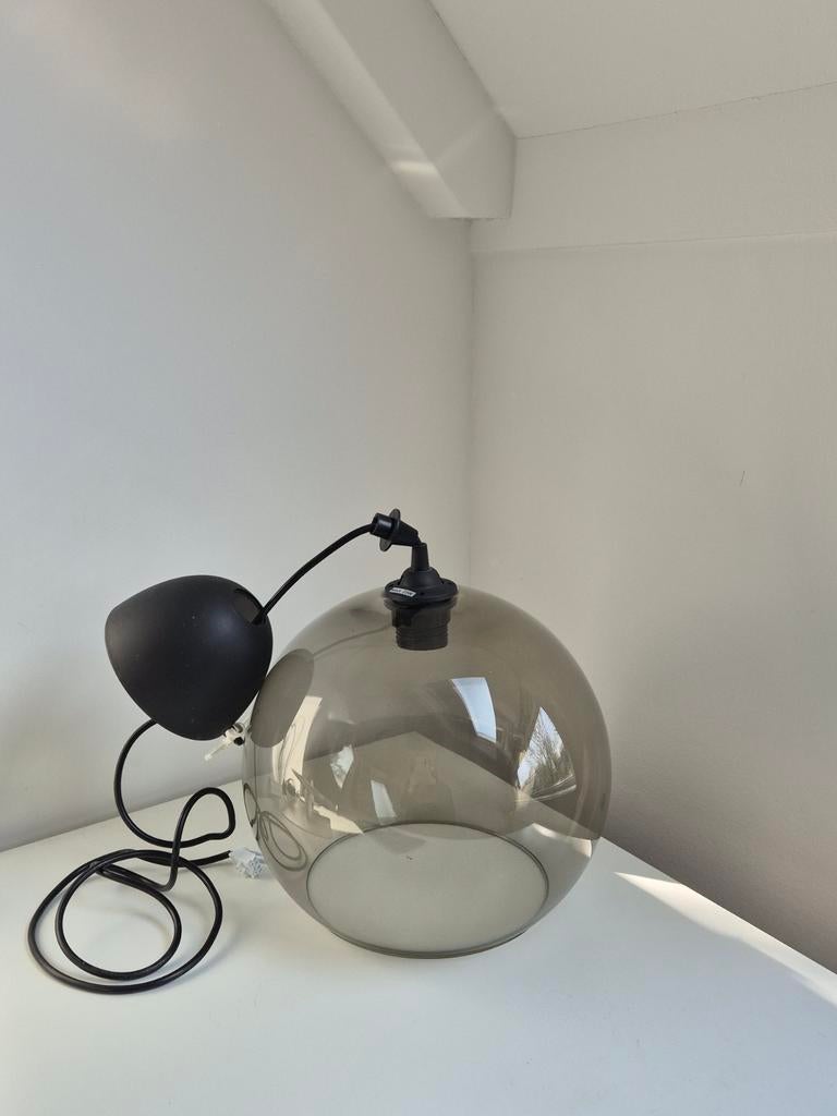 Glazen lampenkap met fitting, Ophalen
