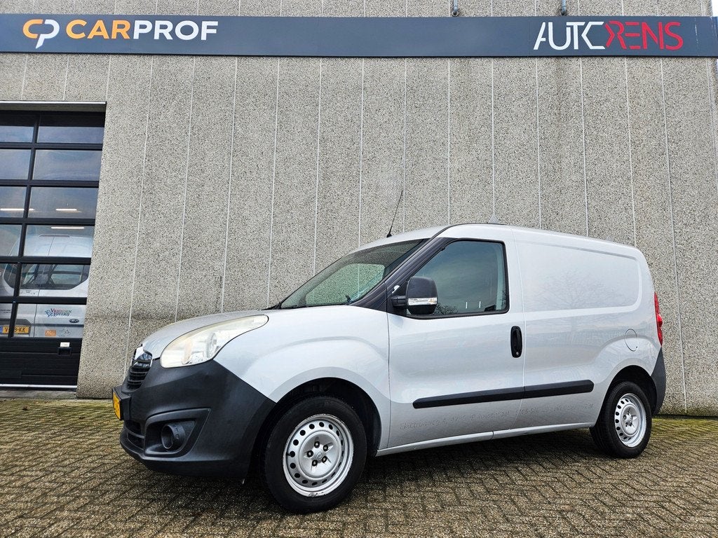 Opel Combo 1.3 CDTi L1H1 ecoFl. EXPORTPRIJS EX BTW, Auto's, 21 km/l, Euro 5, 4 cilinders, Bedrijf