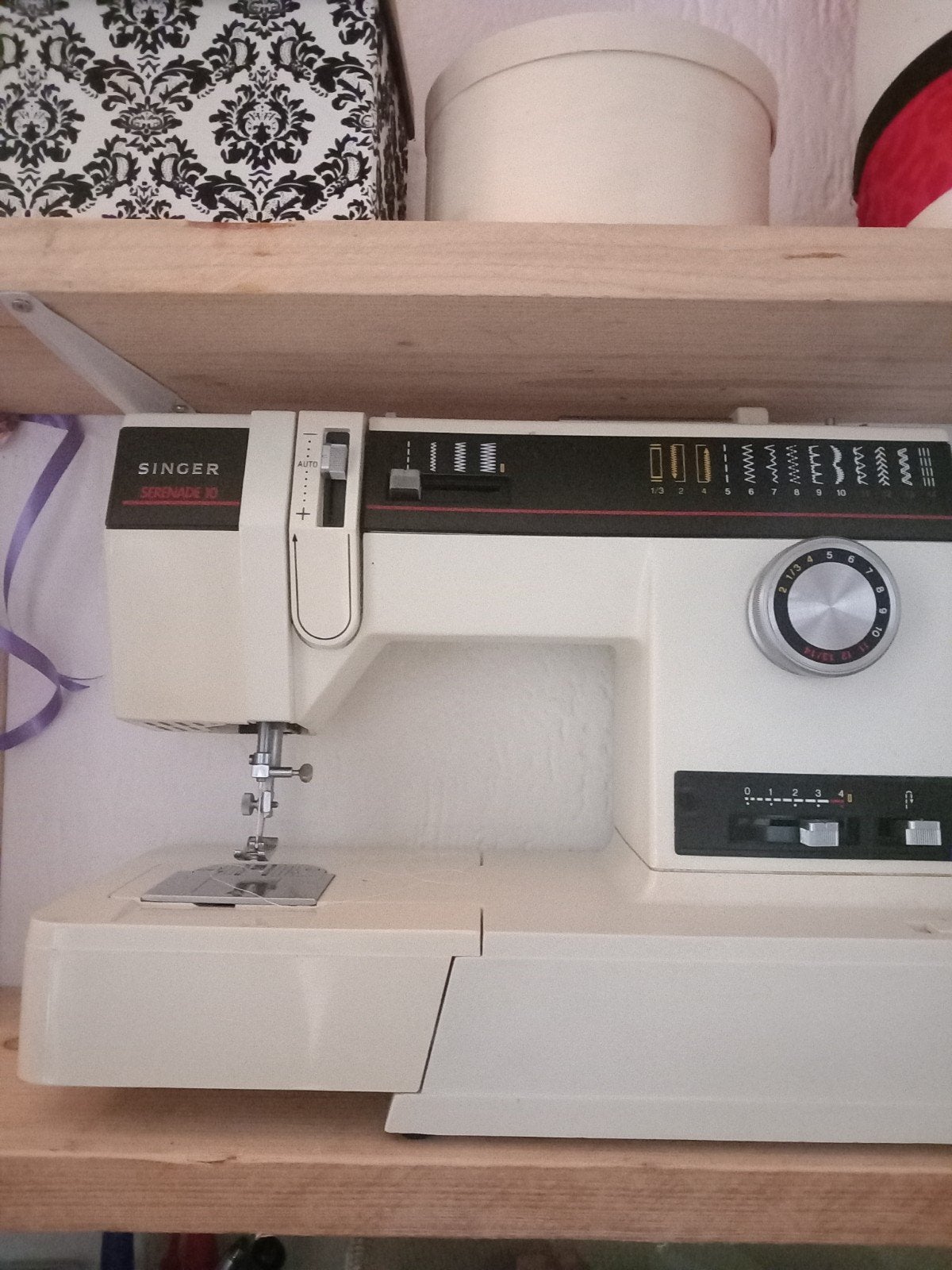 Singer Serenade 10 naaimachine -, Ophalen of Verzenden, Zo goed als nieuw, Naaimachine, Singer