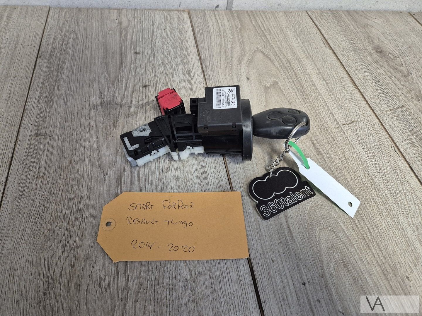 Smart Forfour Renault Twingo 14 - 21 contactslot + sleutel, Auto-onderdelen, Carrosserie en Plaatwerk, Smart, Gebruikt, Ophalen of Verzenden