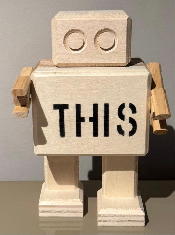 Rijkswachter houten robot 17cm studio hamerhaai rijksmuseum, Ophalen of Verzenden, Houtsnijwerk