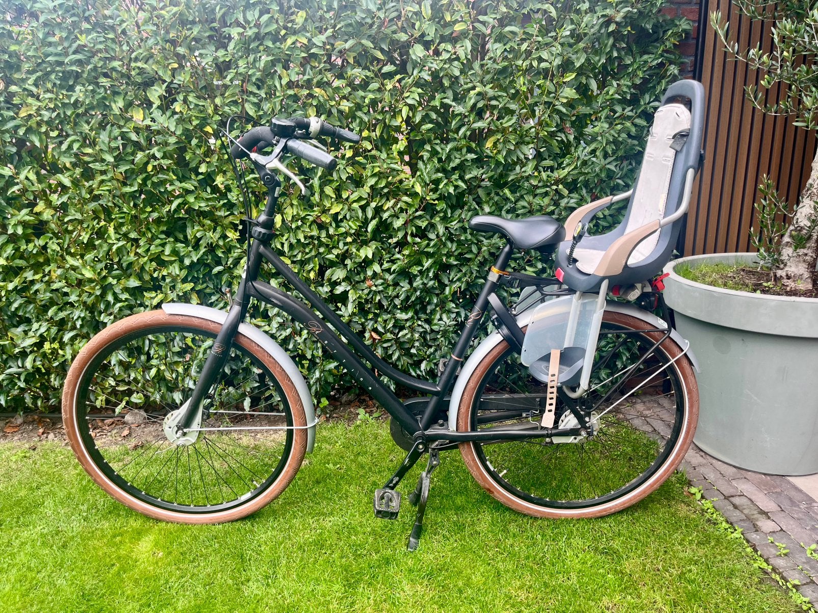 Cortina fiets , moederfiets, Fietsen en Brommers, Versnellingen, 56 cm of meer, Zo goed als nieuw, Ophalen