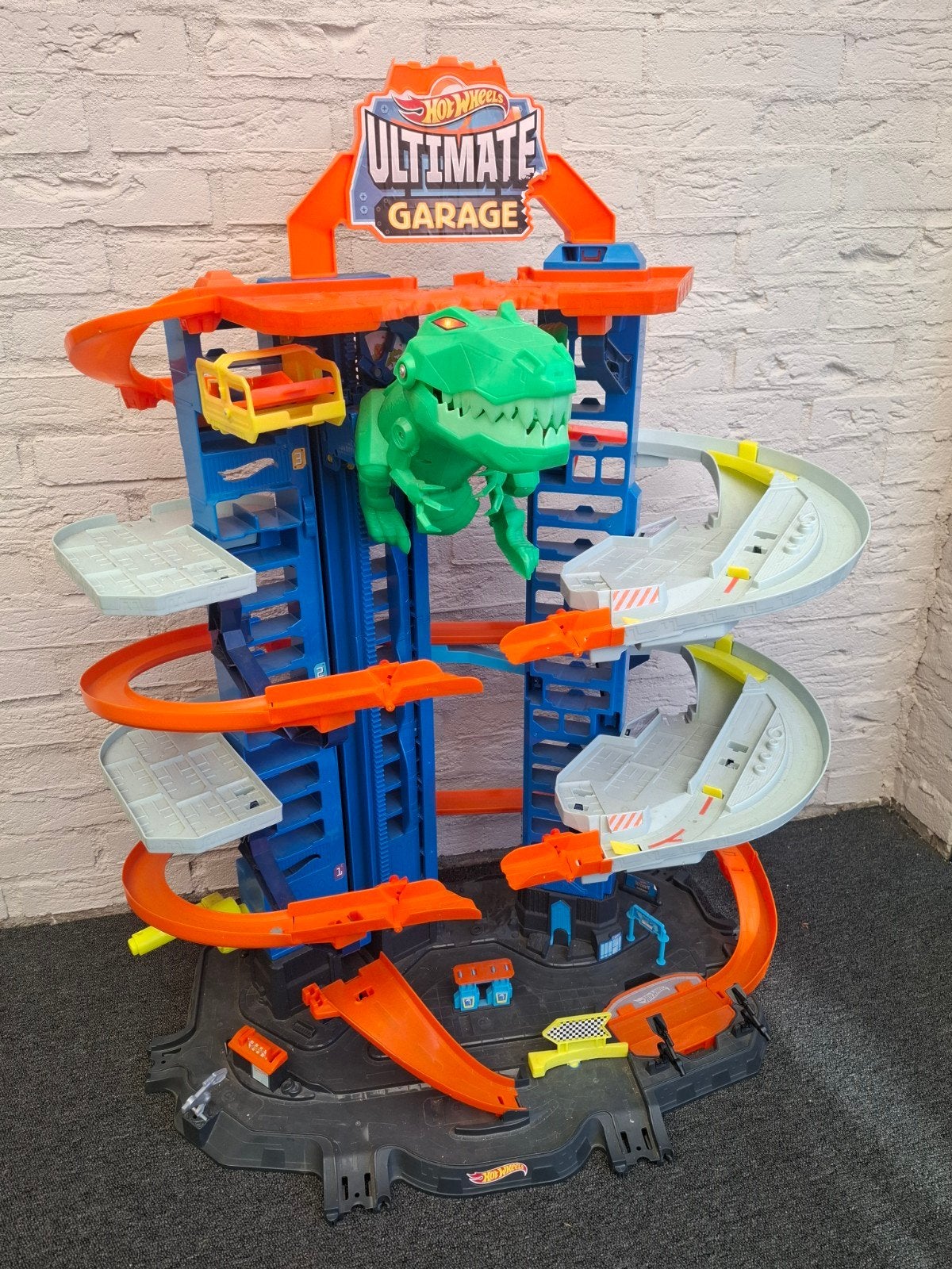 Hot Wheels Ultimate Garage T-Rex Hotwheels Dino, Ophalen, Zo goed als nieuw, Handmatig, Hot Wheels