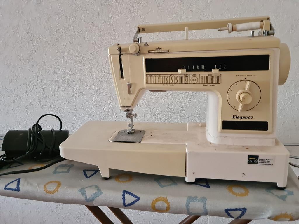 Elegance Naaimachine - Werkt perfect!, Ophalen, Gebruikt, Naaimachine, Overige merken
