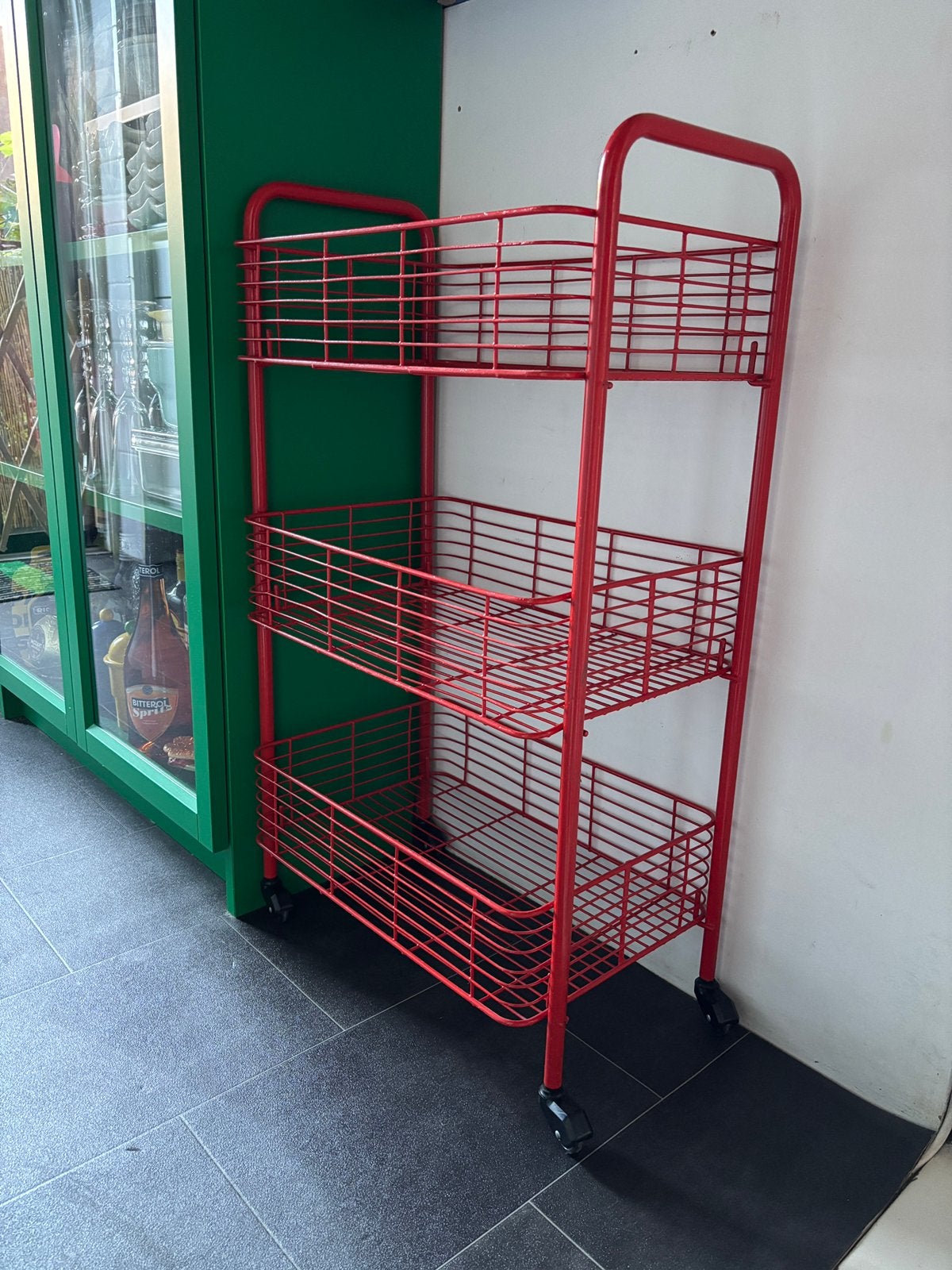 Vintage rode trolley met 3 uitneembare draadmanden, Ophalen of Verzenden, Gebruikt