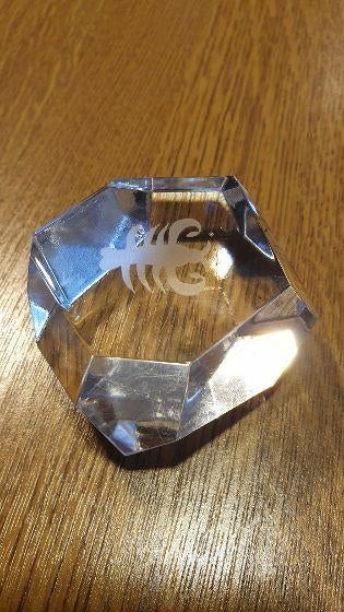 1 schorpioen ongeveer 8,5 / 4,5 cm, Antiek en Kunst, Ophalen