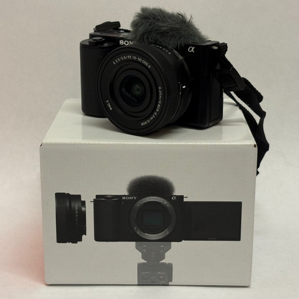Sony ZV-E10K + 16-50MM Vlogcamera, Sony, Zo goed als nieuw, Support@sony.com, 1-7-1 Konan, Minato-ku
Tokyo 108-0075
Japan
