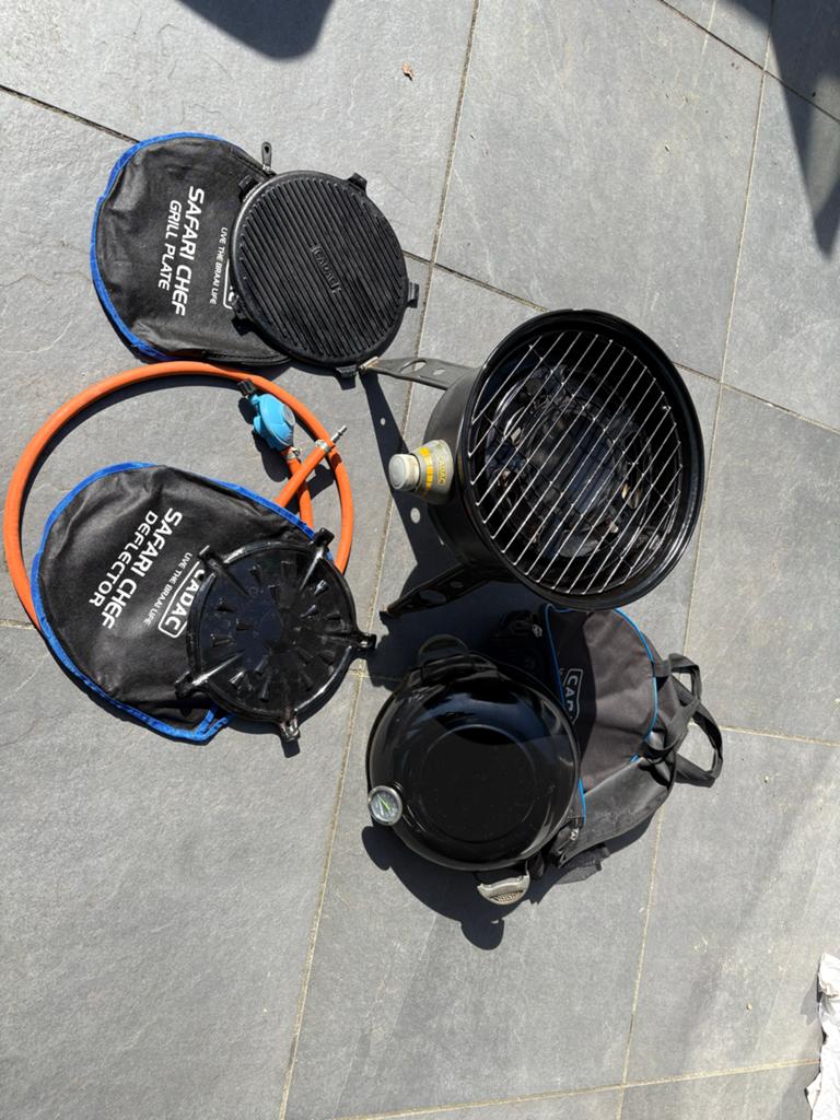 Cadac Safari Chef 2 Gasbarbecue met Accessoires, Tuin en Terras, Gasbarbecues, Ophalen of Verzenden, Gebruikt