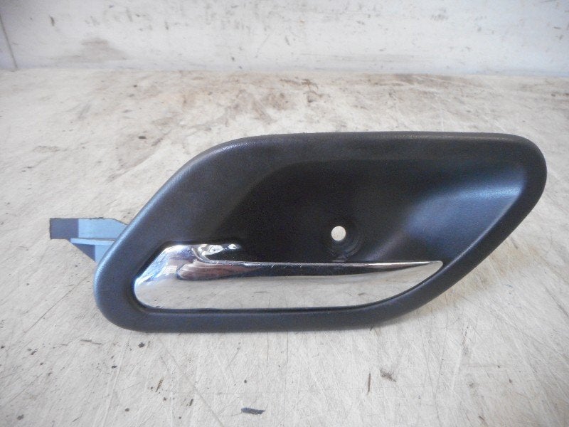 Portiergreep Binnen Links Voor BMW 5 serie (E39) 1996 812513, Gebruikt, Petuelring 130, München 80809, , Duitsland, BMW, Bayerische Motoren Werke AG
