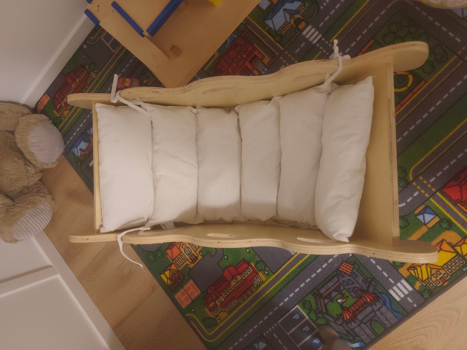 Houten wipwap/schommel met kussen voor baby's en peuters, Ophalen, Zo goed als nieuw, Overige typen