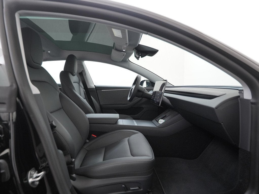 Tesla Model 3 RWD 60 kWh | 19'' Nova | Zondag Open!, Auto's, Tesla, Automaat, 12 maanden, Gebruikt, Zwart