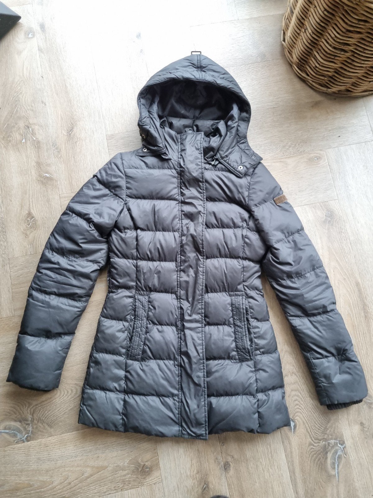 Moscow donsjas met capuchon - Maat XS, Kleding | Dames, Ophalen, Maat 34 (XS) of kleiner, Grijs, Moscow
