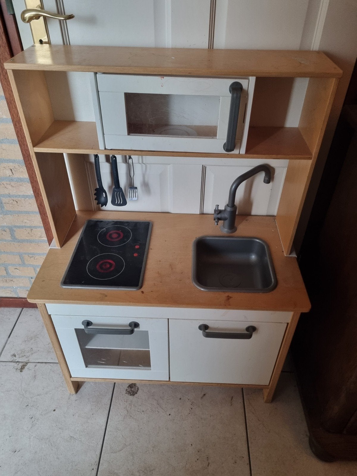 Houten kinderkeuken met oven en kookplaat, Ophalen of Verzenden, Gebruikt, Hout, Speelkeuken
