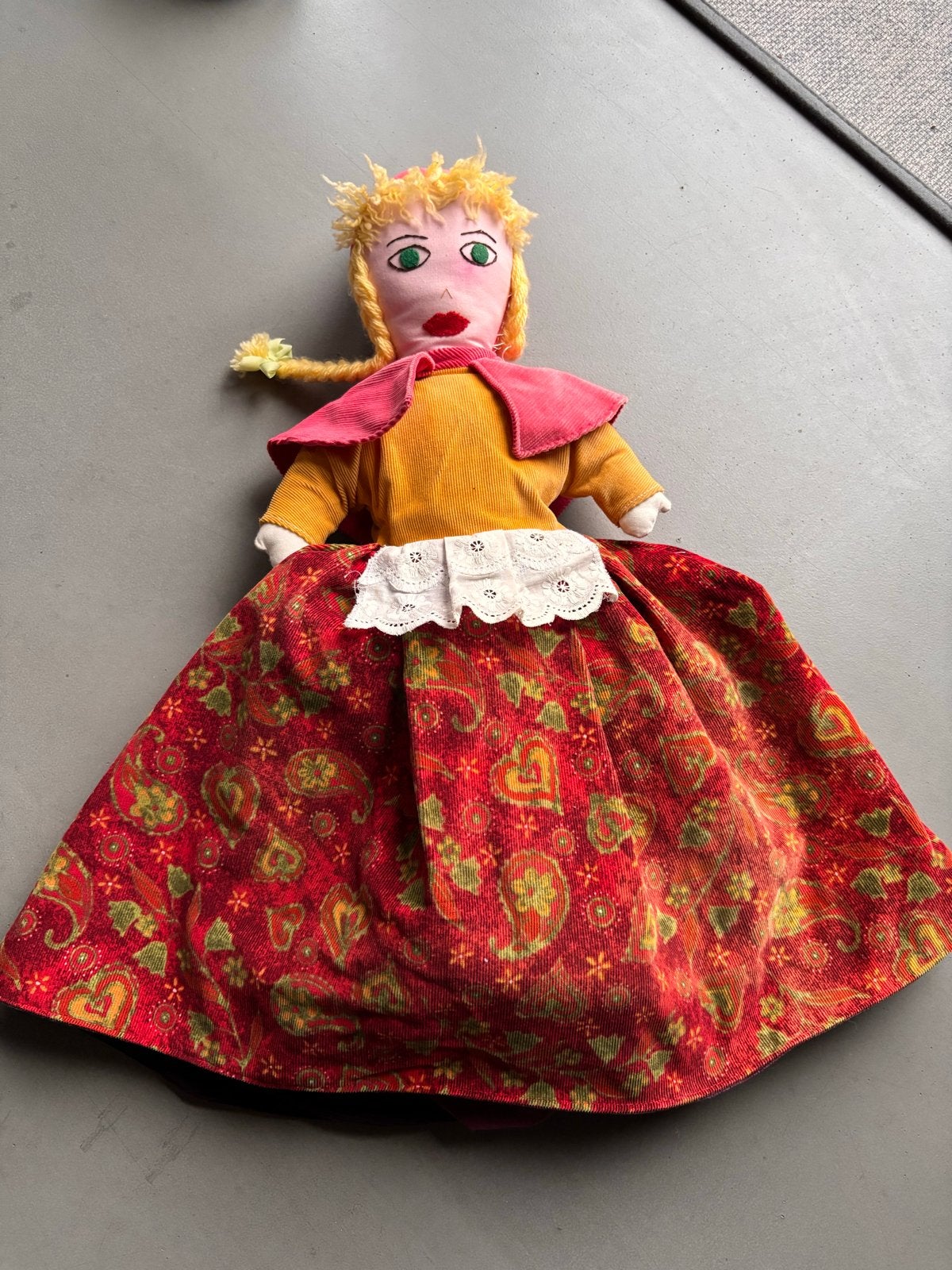 Omkeerbare pop Roodkapje, oma en wolf, 50 cm. Vintage., Ophalen of Verzenden, Gebruikt, Overige typen