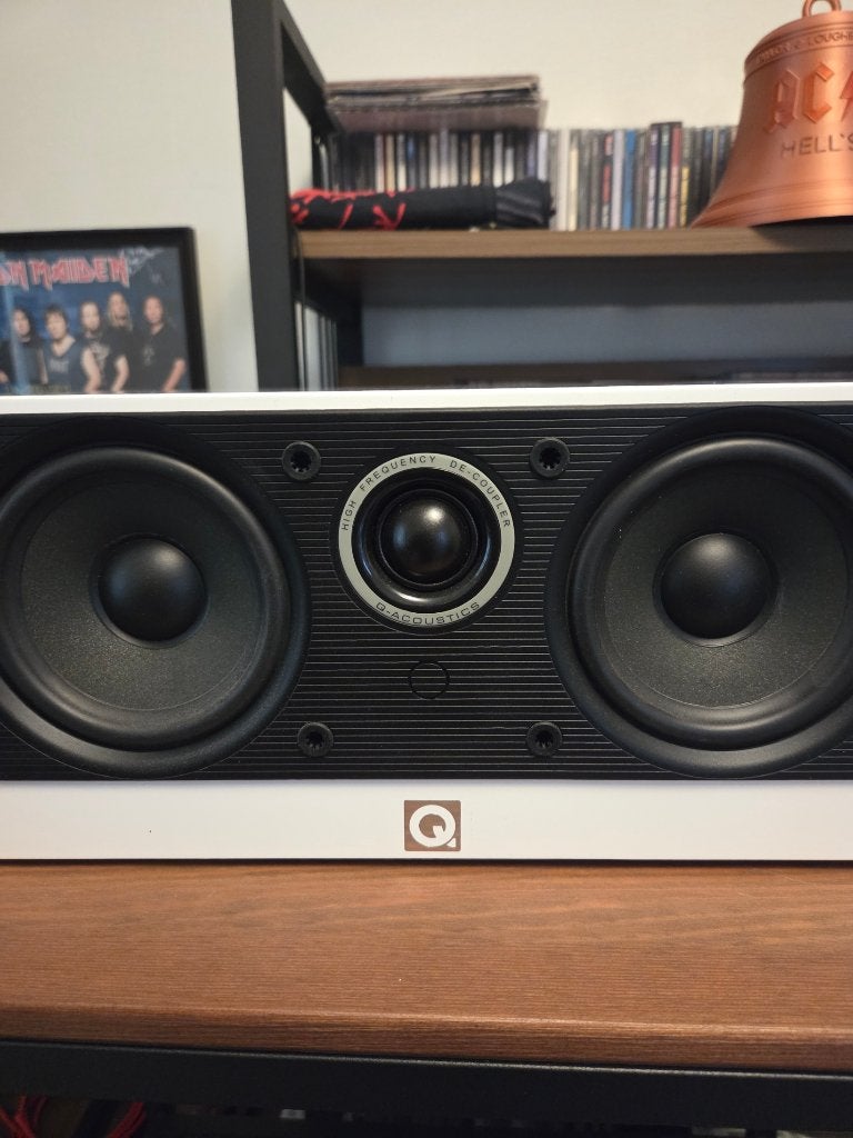 Q-Acoustics Center speaker, Overige merken, Ophalen of Verzenden, Zo goed als nieuw, 60 tot 120 watt