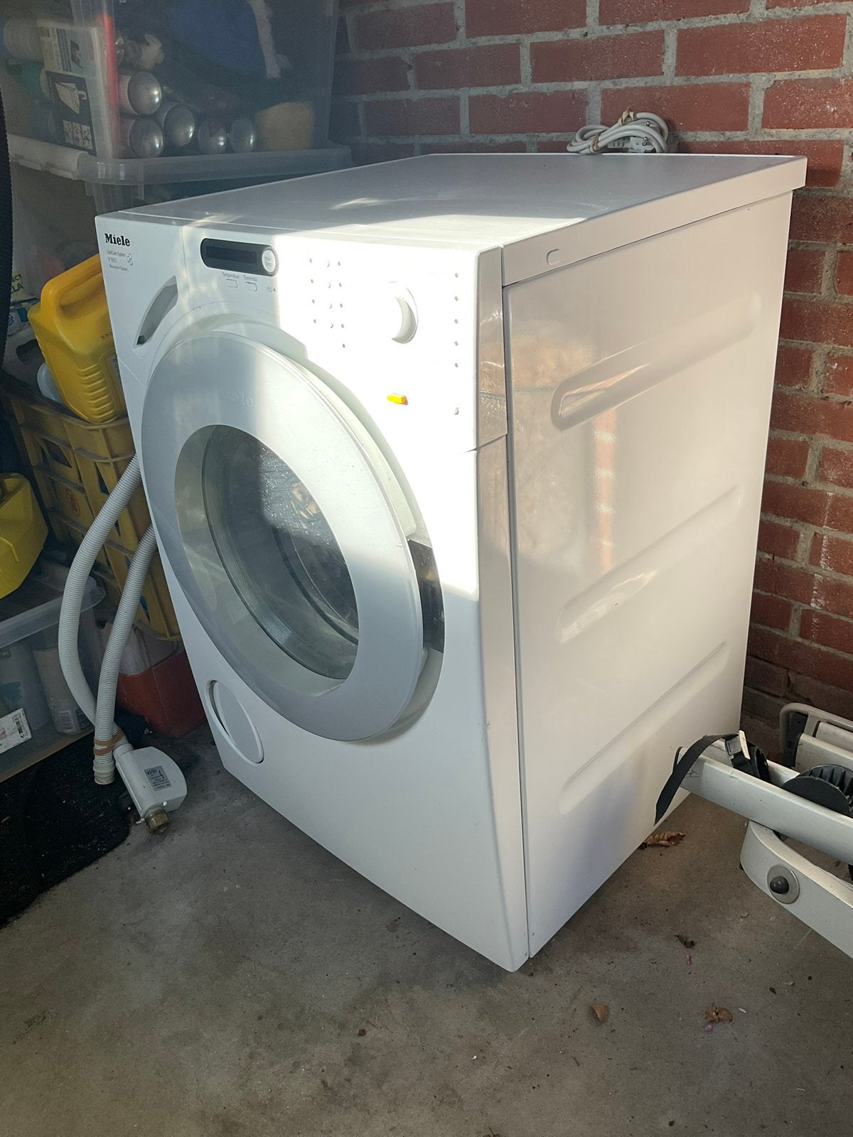 Miele Wasmachine V1813, 6 tot 8 kg, Ophalen of Verzenden, 1200 tot 1600 toeren, 85 tot 90 cm