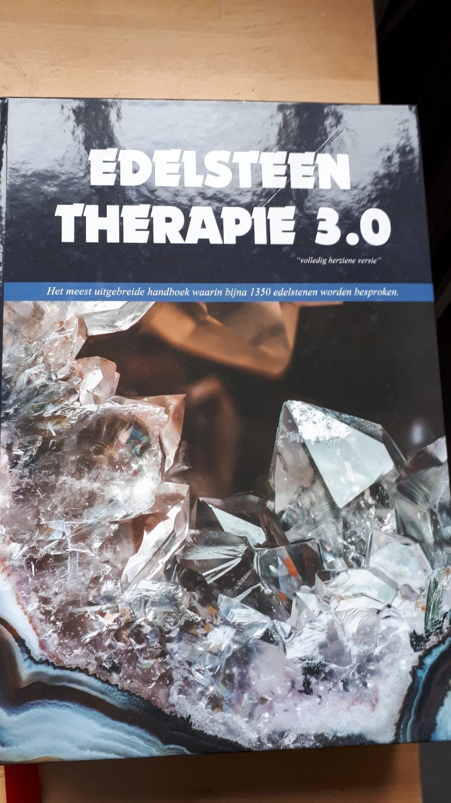 edelsteen therapie boek. 3.0, Ophalen, Nieuw
