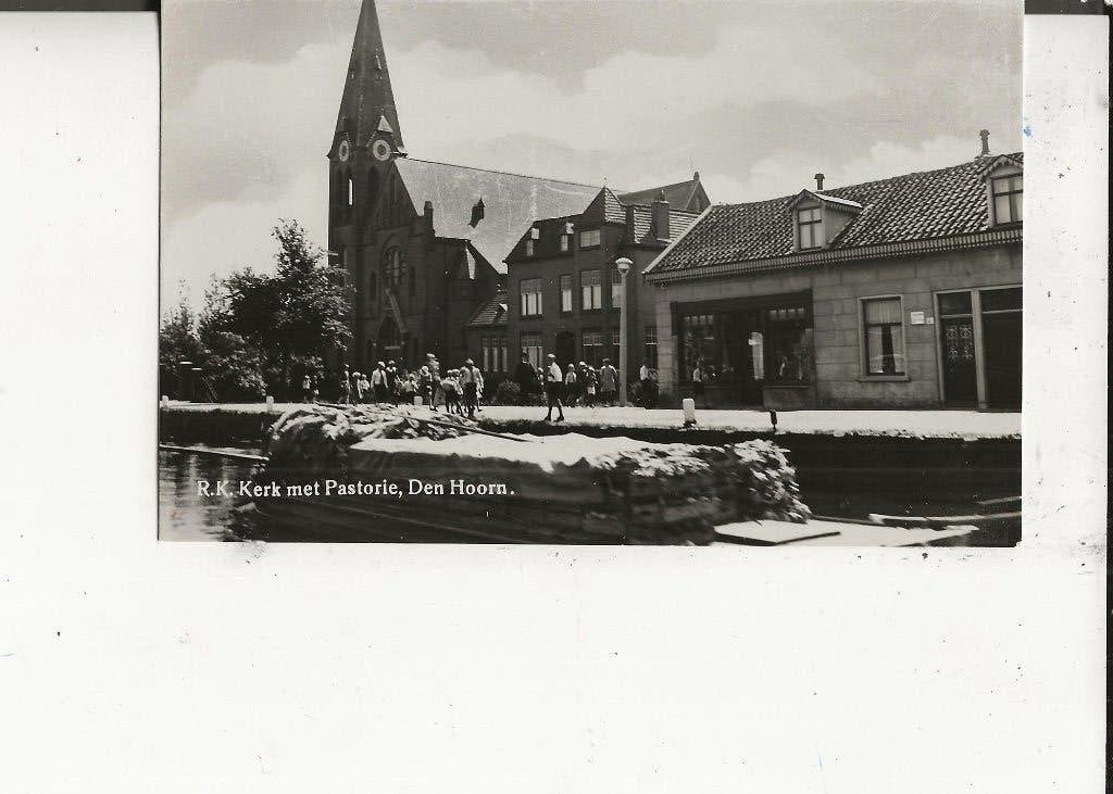 Den Hoorn RK Kerk met Pastorie NEWO, Ophalen of Verzenden, Ongelopen, Zuid-Holland