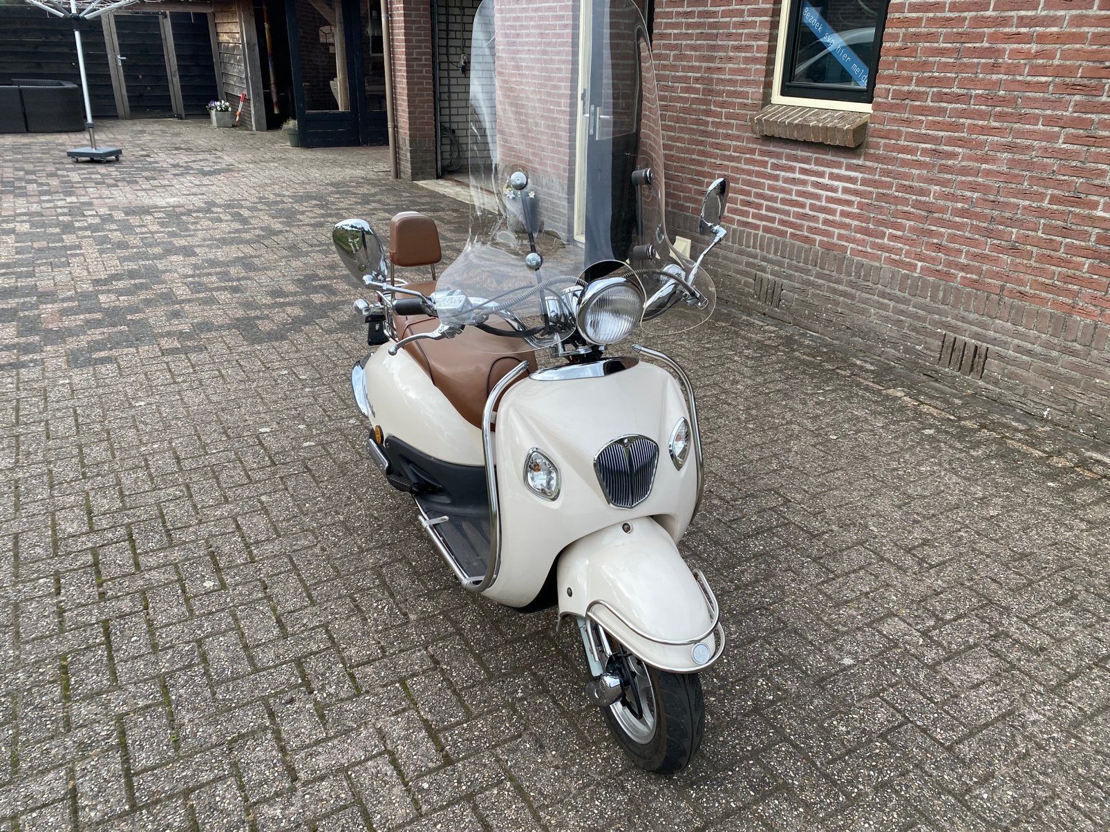 Te koop snorscooter, Fietsen en Brommers, Scooters | Overige merken, Ophalen of Verzenden, Zo goed als nieuw, Benzine