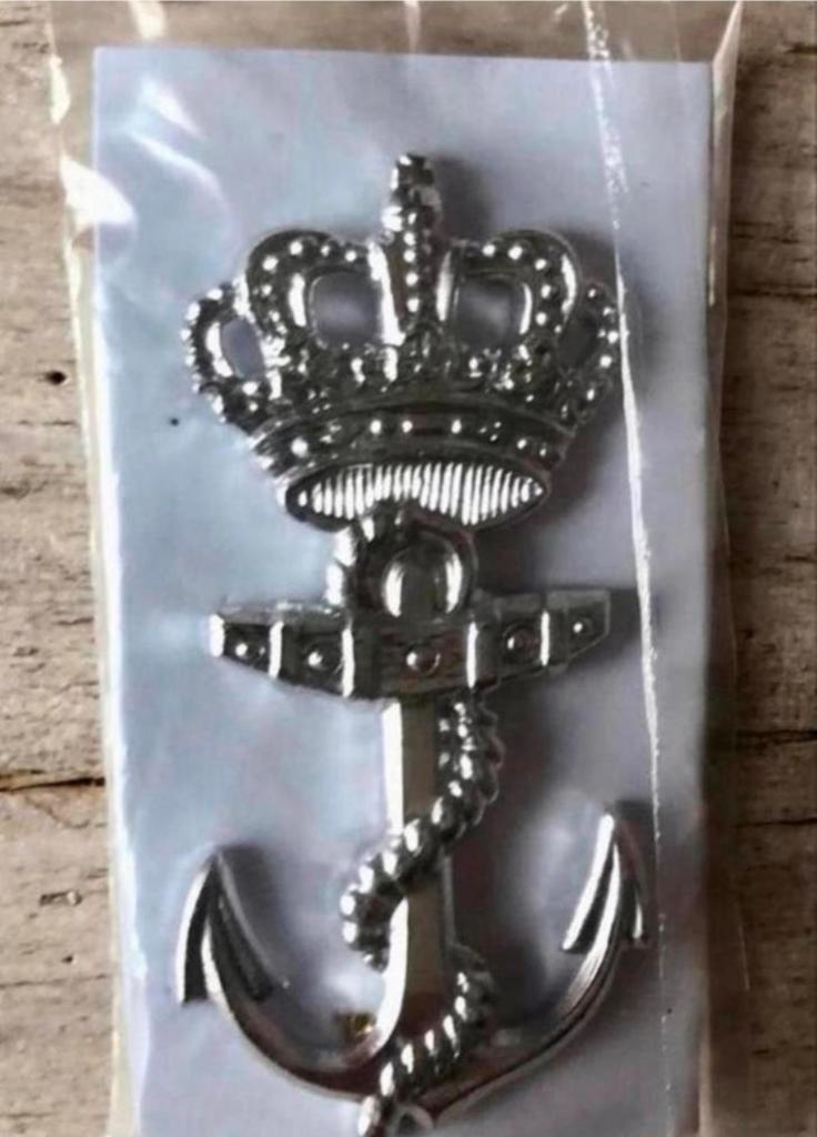 Marine MBK Baret Embleem  Zilver Anker, Verzamelen, Militaria | Algemeen, Verzenden, Marine, Nederland, Embleem of Badge