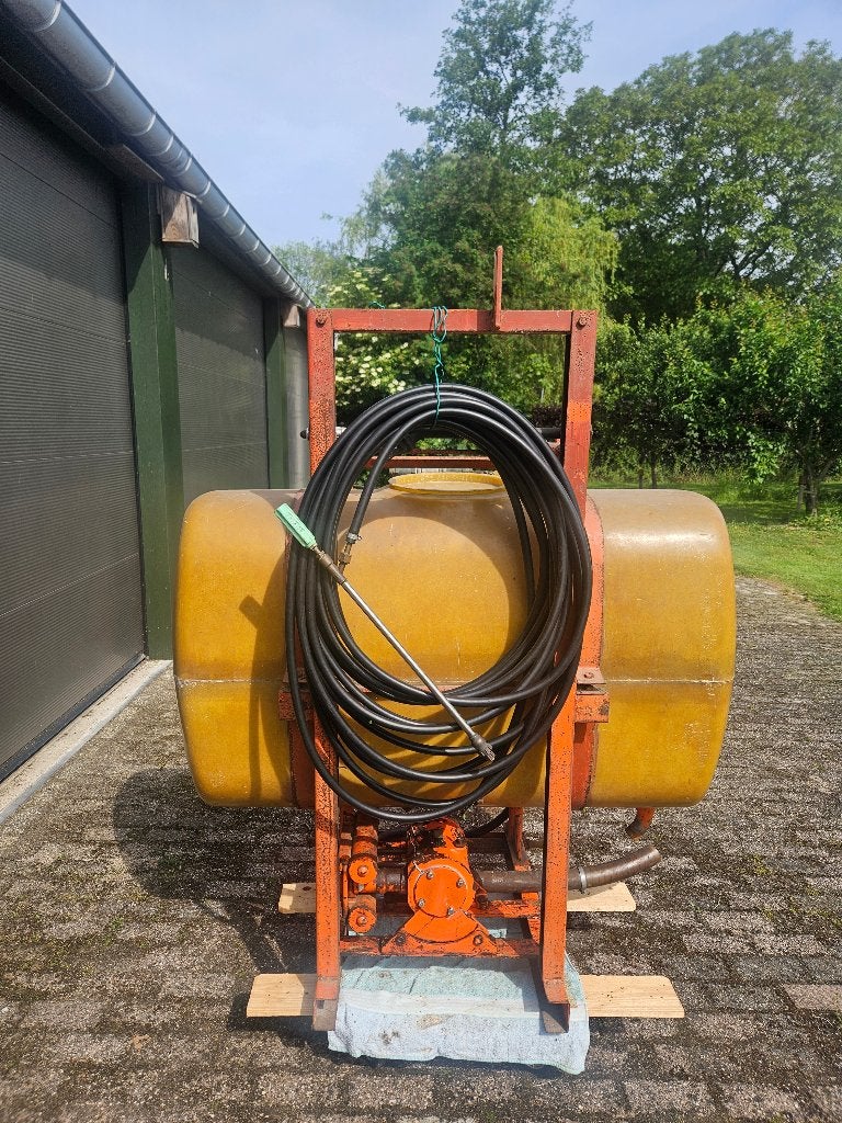 Veldspuit boomgaardspuit onkruidspuit, Ophalen, Gebruikt, Ongediertebestrijding