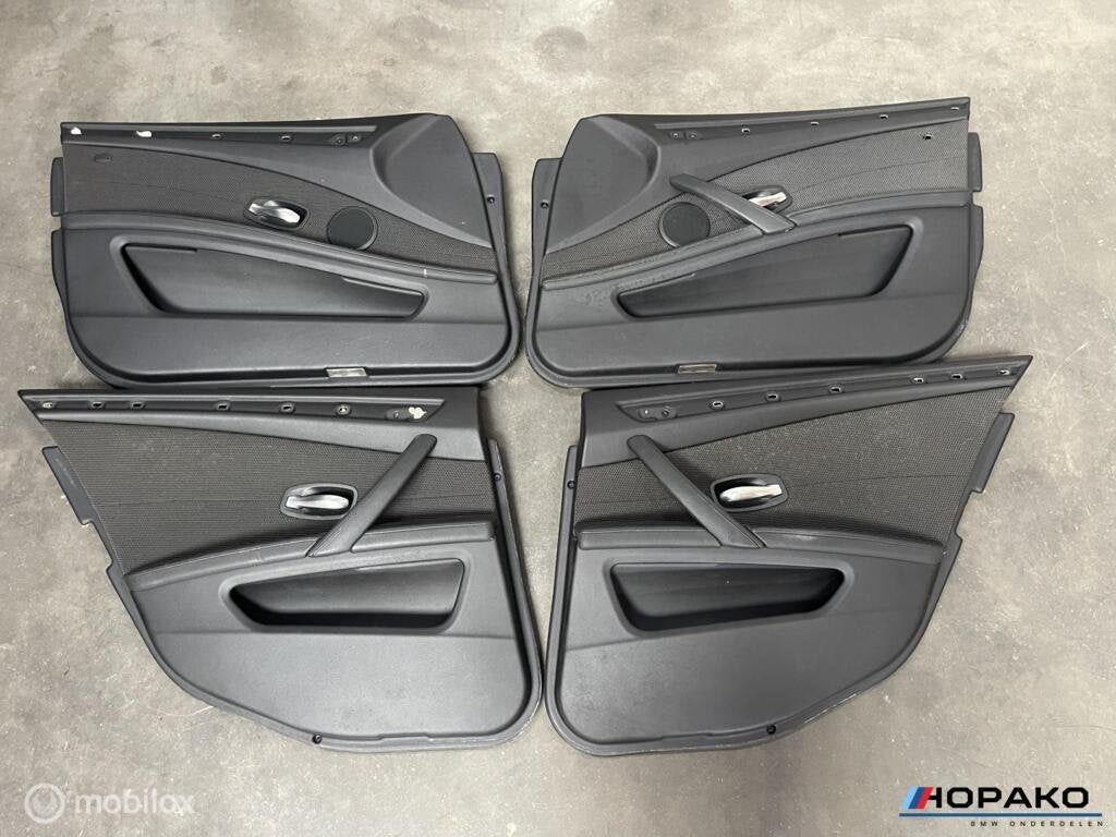 Deurpanelen set zwart half leder BMW 5 serie E60 E61 LCI, Auto-onderdelen, Interieur en Bekleding, Gebruikt, Einsteinlaan 5 rijswijk