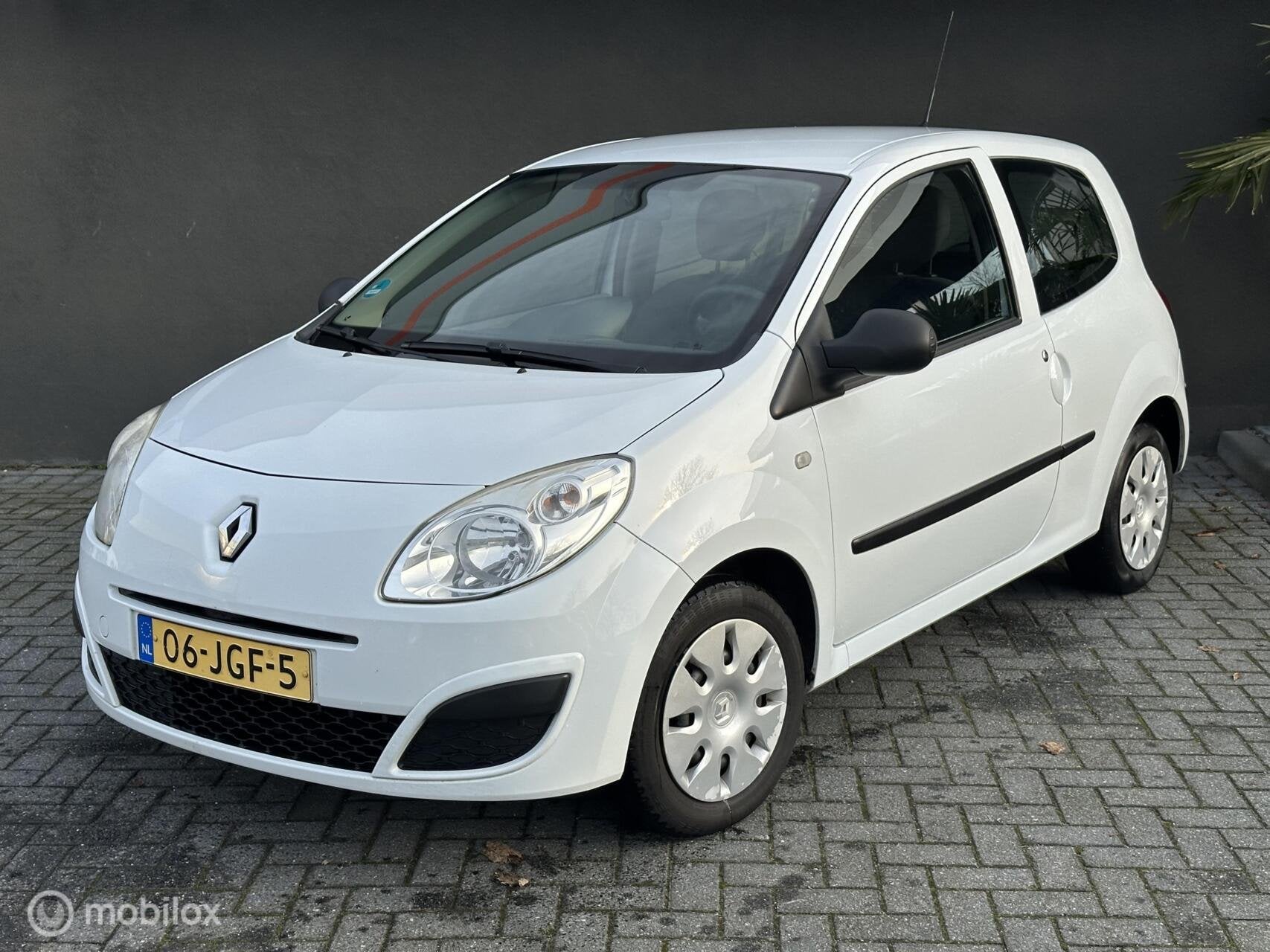 Renault Twingo 1.2 Authentique |Nette auto|Airco & Bluetooth, Voorwielaandrijving, Twingo, Gebruikt, 4 cilinders