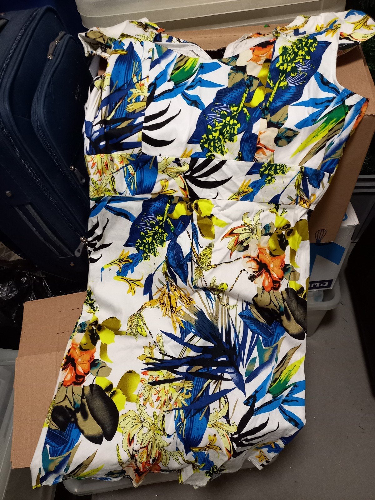 Kleding 4 dozen vol, Ophalen, Zo goed als nieuw, Overige typen