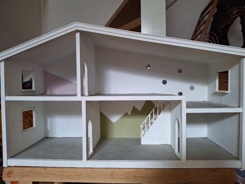 Poppenhuis hout wit., Ophalen, Gebruikt, Poppenhuis