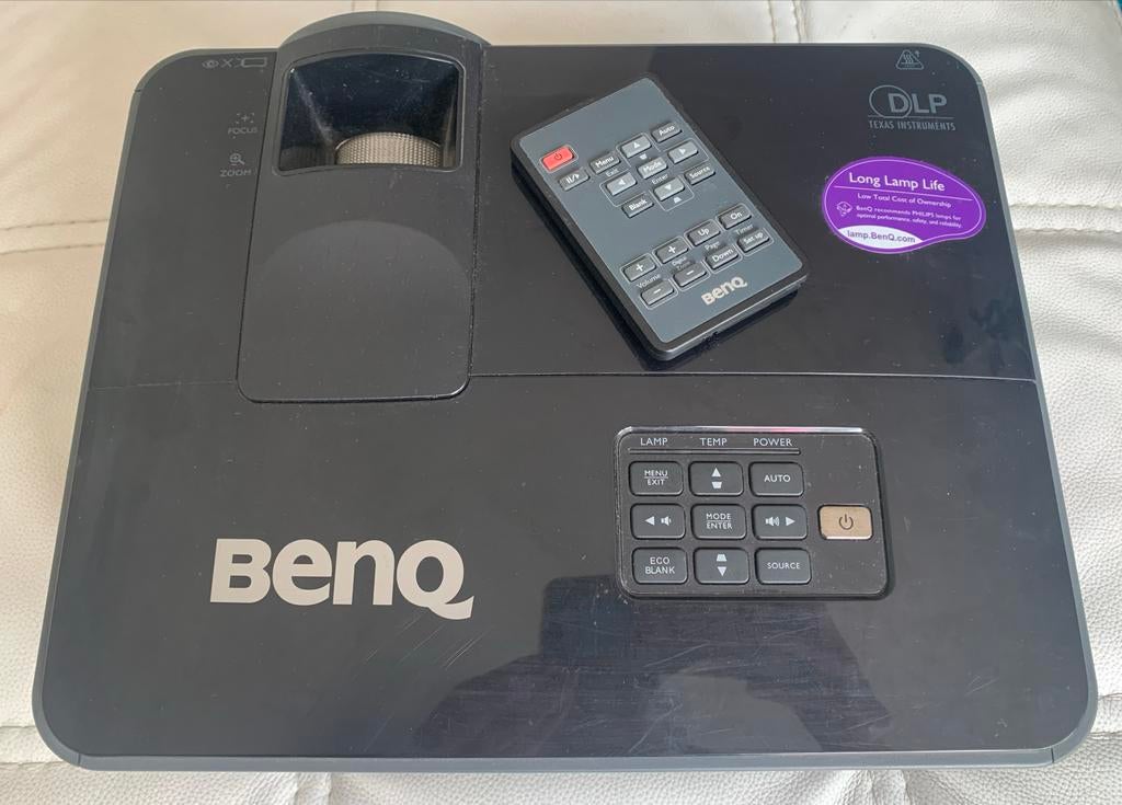 BenQ DLP Beamer met scherm, Audio, Tv en Foto, Beamers, Ophalen, Gebruikt, DLP, Overige resoluties