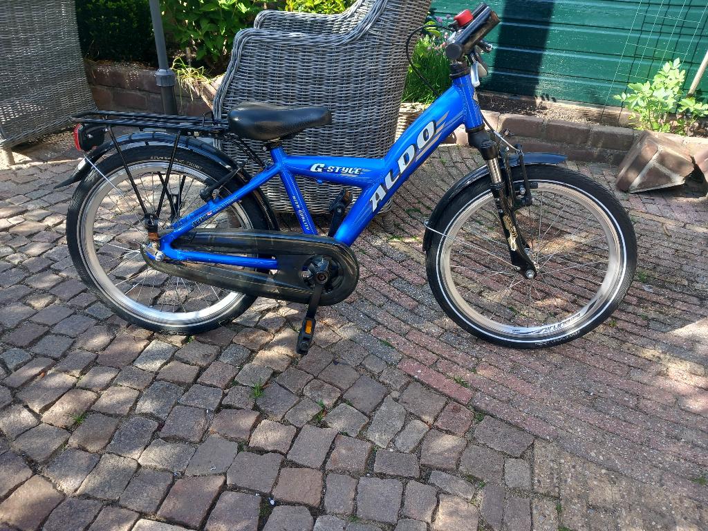 Jongensfiets 22 inch, Fietsen en Brommers, Fietsen | Jongens, Ophalen, Terugtraprem, 22 inch, Gebruikt