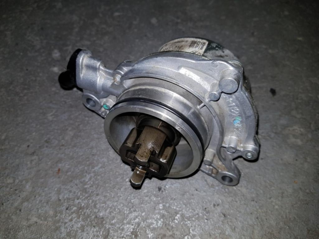 Vacuumpomp BMW E60 535 d 2007, Ophalen of Verzenden