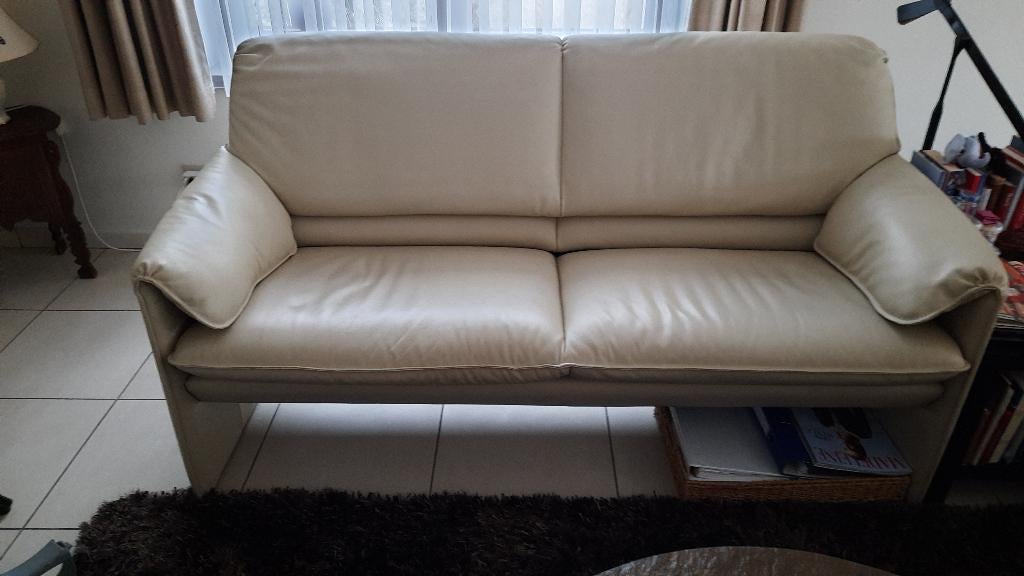 Leolux 2,5 zitbank, gebroken wit, Ophalen, Overige maten, 150 tot 200 cm, Zo goed als nieuw