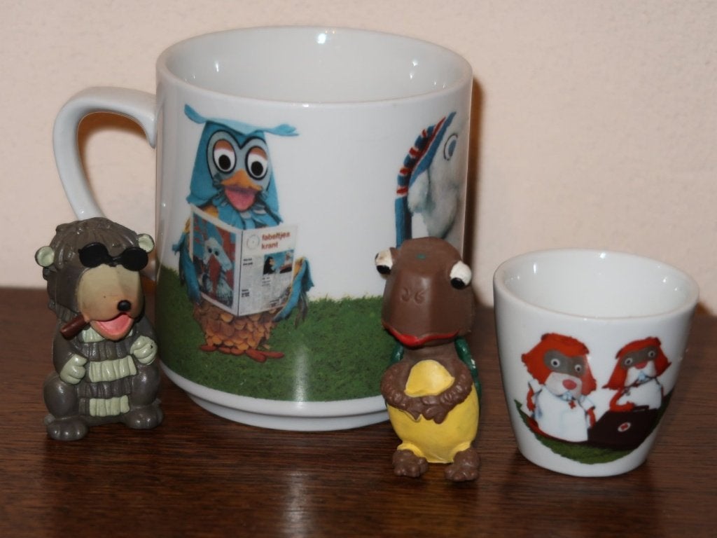 setje vintage Fabeltjeskrant verzamel items 1970’s-1980’s, Verzenden, Gebruikt, Tv